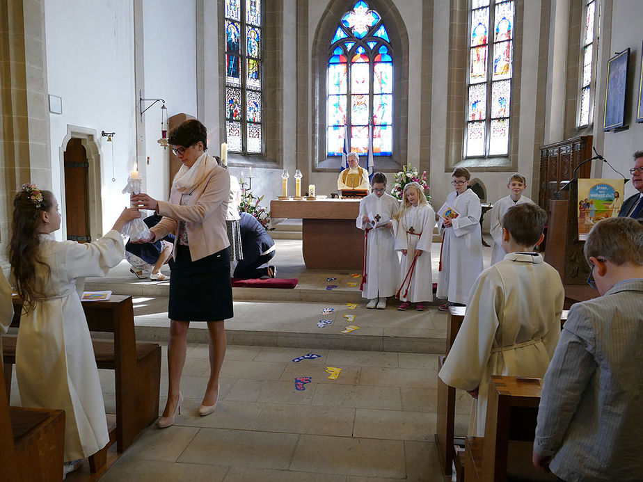 Feier der 1. Heiligen Kommunion in Sankt Crescentius (Foto: Karl-Franz Thiede)